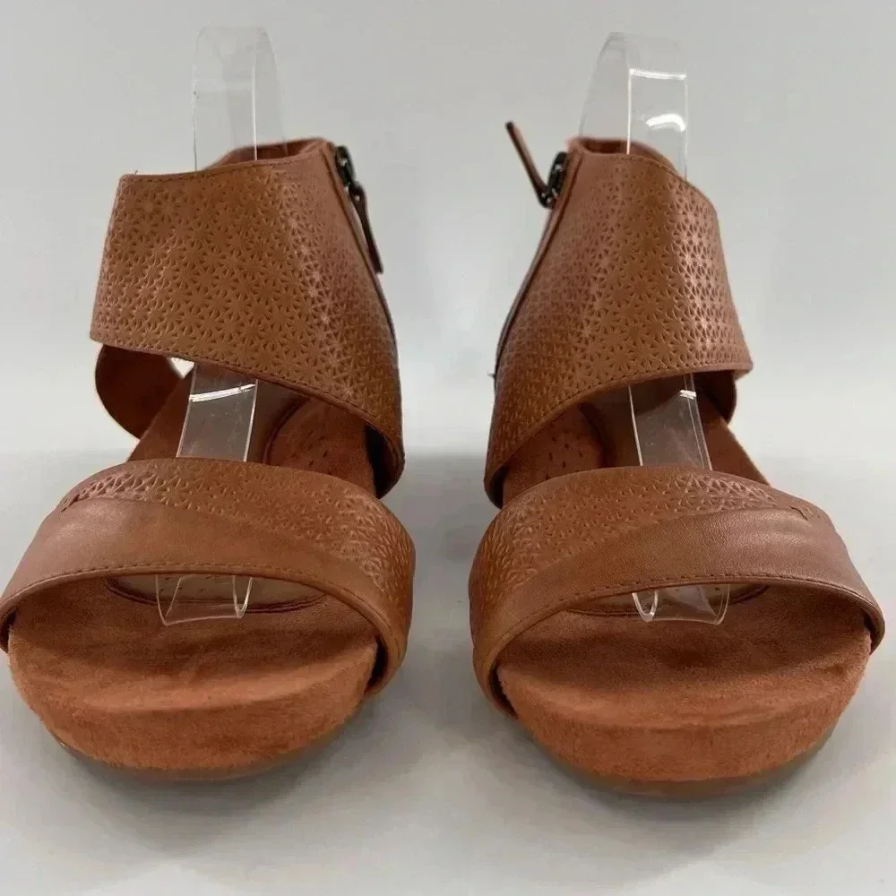 Rockport womens sandals size 9.5 brown leather sticky strap wedges